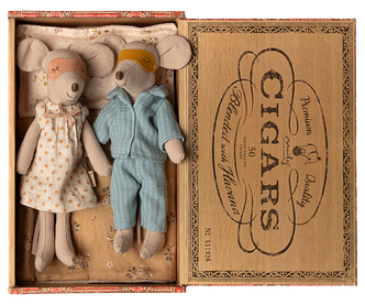 Maileg Mum and Dad Mice in Cigar Box