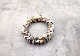 Purple White Cay Cay Seashell Round Wreath (approx. 6+ inch circle 0.75+ inch shells) Clam Shell Round Holiday Wreath for home decoration!