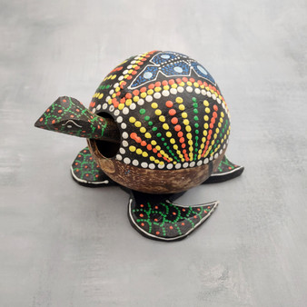 Painted Coconut Sea Turtle Bobblehead Handmade Blue Dot (1 sea turtle approx. 6.5 inches) Painted Coconut Sea Turtle Figure for home décor! Painted Coconut Sea Turtle Bobblehead Handmade Blue Dot (1 sea turtle approx. 6.5 inches) Painted Coconut Sea Turtle Figure for home décor!