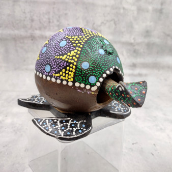 Painted Coconut Sea Turtle Bobblehead Handmade Purple Dot (1 sea turtle approx. 6.5 inches) Painted Coconut Sea Turtle for home décor! Painted Coconut Sea Turtle Bobblehead Handmade Purple Dot (1 sea turtle approx. 6.5 inches) Painted Coconut Sea Turtle for home décor!