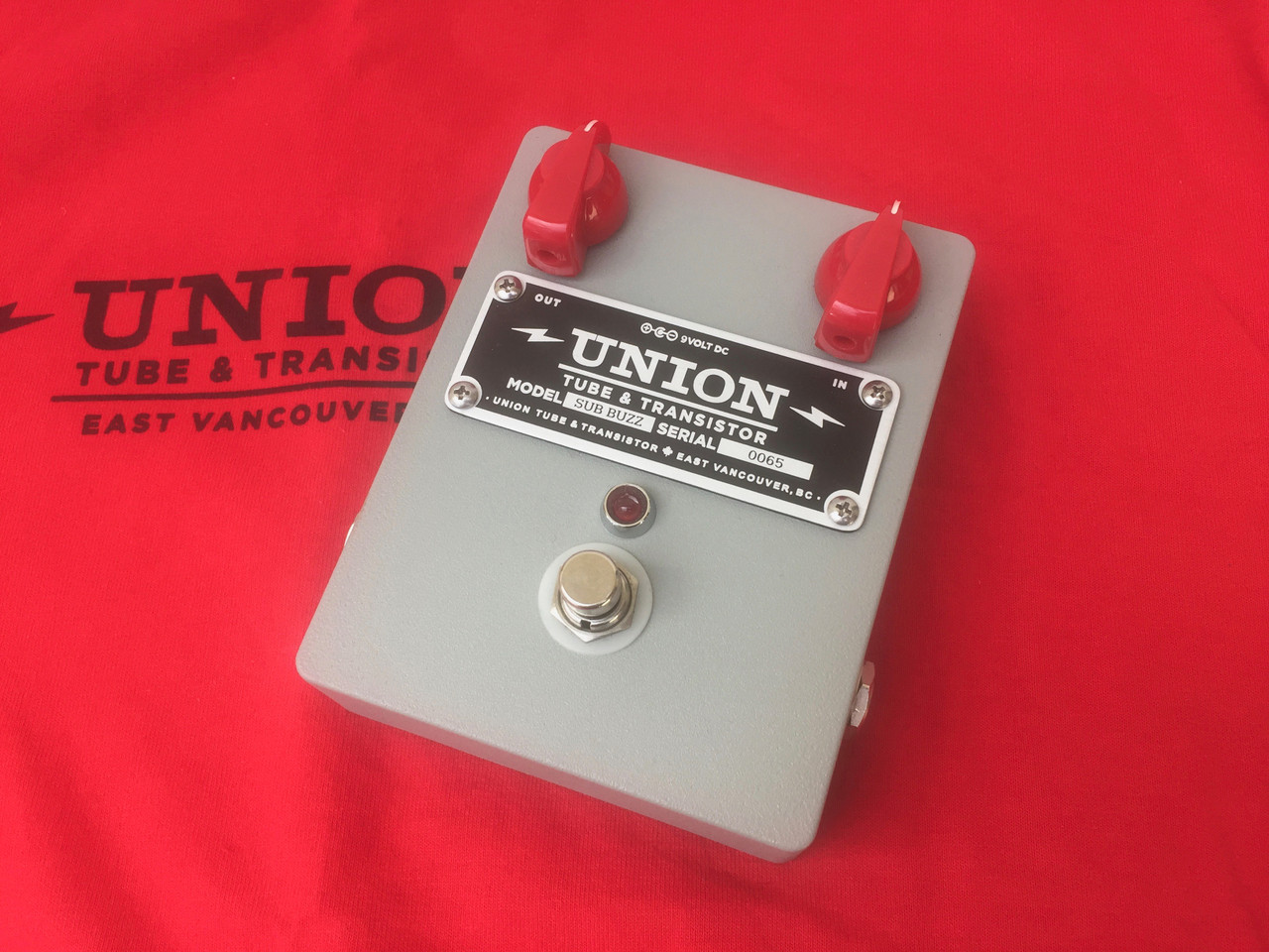 UNION TUBE u0026 TRANSISTOR SUB BUZZ w/original T-shirts (M) - Boutique Pedal  NYC