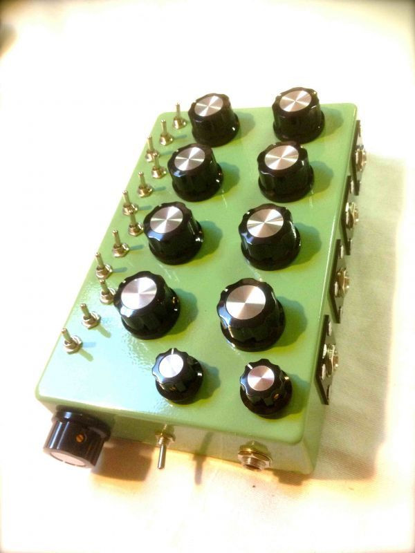 Skychord Electronics SLEEPDRONE5 ノイズマシーン Sleepdrone 5 - Skychord Electronics Sleepdrone 5 - Audiofanzine