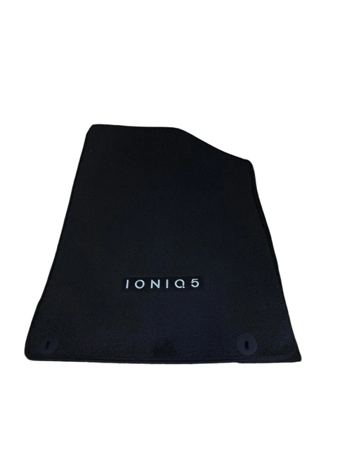 2025-2026 Hyundai Ioniq 5 Carpeted Floor Mats