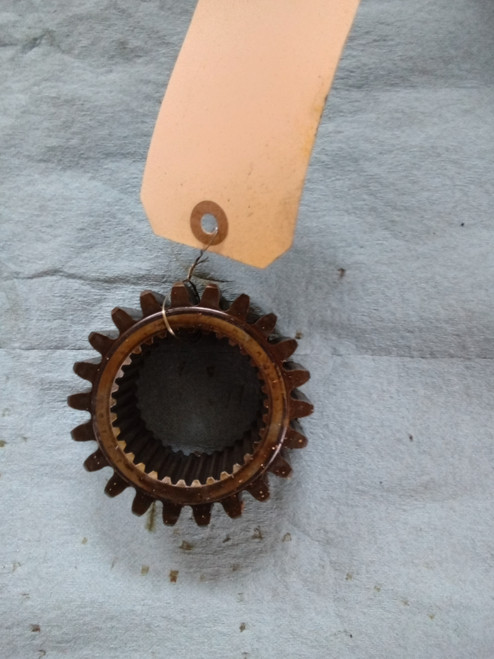 Case A34325 P.T.O. drive pinion gear 22T