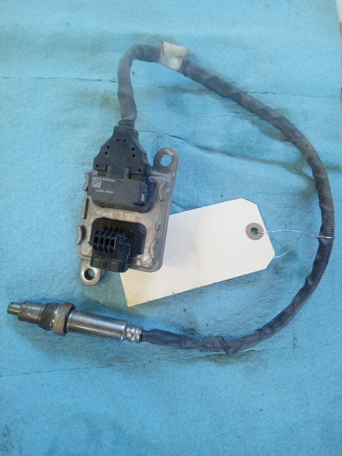 Kubota 1J631-19374, 1J524-19370 sensor (nox,post)