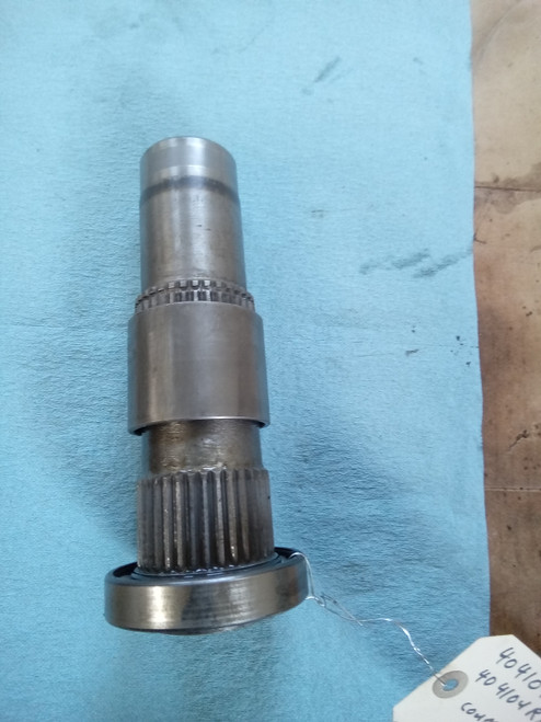 International 404104R3, 404104R2  countershaft 