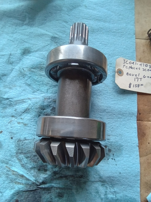 Kubota 3C091-97080, replaces 3C091-42260 Bevel Gear & bebring. 17T
