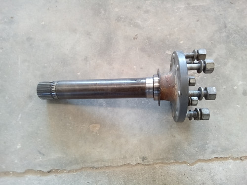 Kubota 3C081-48210  rear Axle 