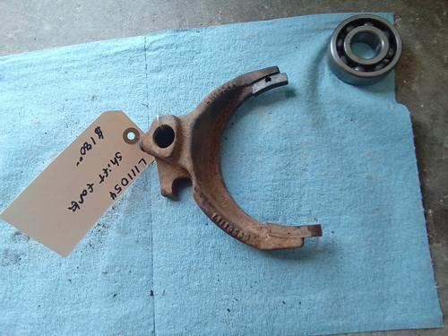 John Deere L111054 shift fork