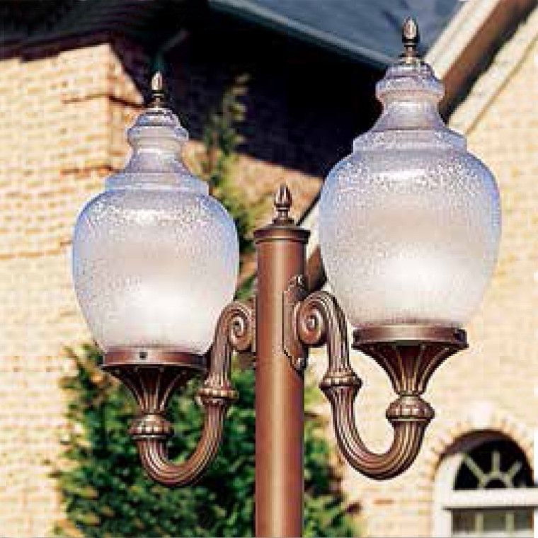 Hanover Lantern B174FSM-2 Medium Clifton Park 2 Light Post Lantern