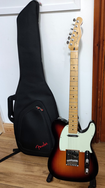Fender Player Plus Telecaster & Fender soft case