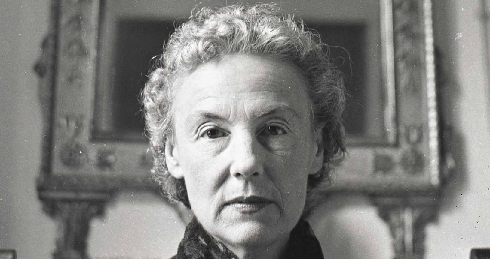 Maurice gough gee fleur adcock essay 07 picture