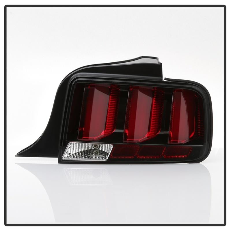 SPYDER Spyder 05-09 Ford Mustang Red Light Bar LED Tail Lights - Black ALT-YD-FM05V3-RBLED-BK - 5086716