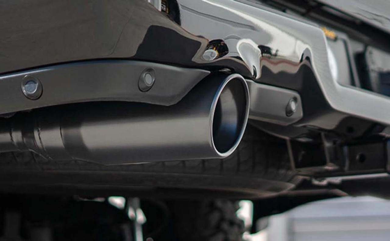 Magnaflow MagnaFlow 10-12 Chevy Avalanche 1500 5.3L V8 Single P/S Rear Exit Stainless CatBack Perf Exhaust - 15561 