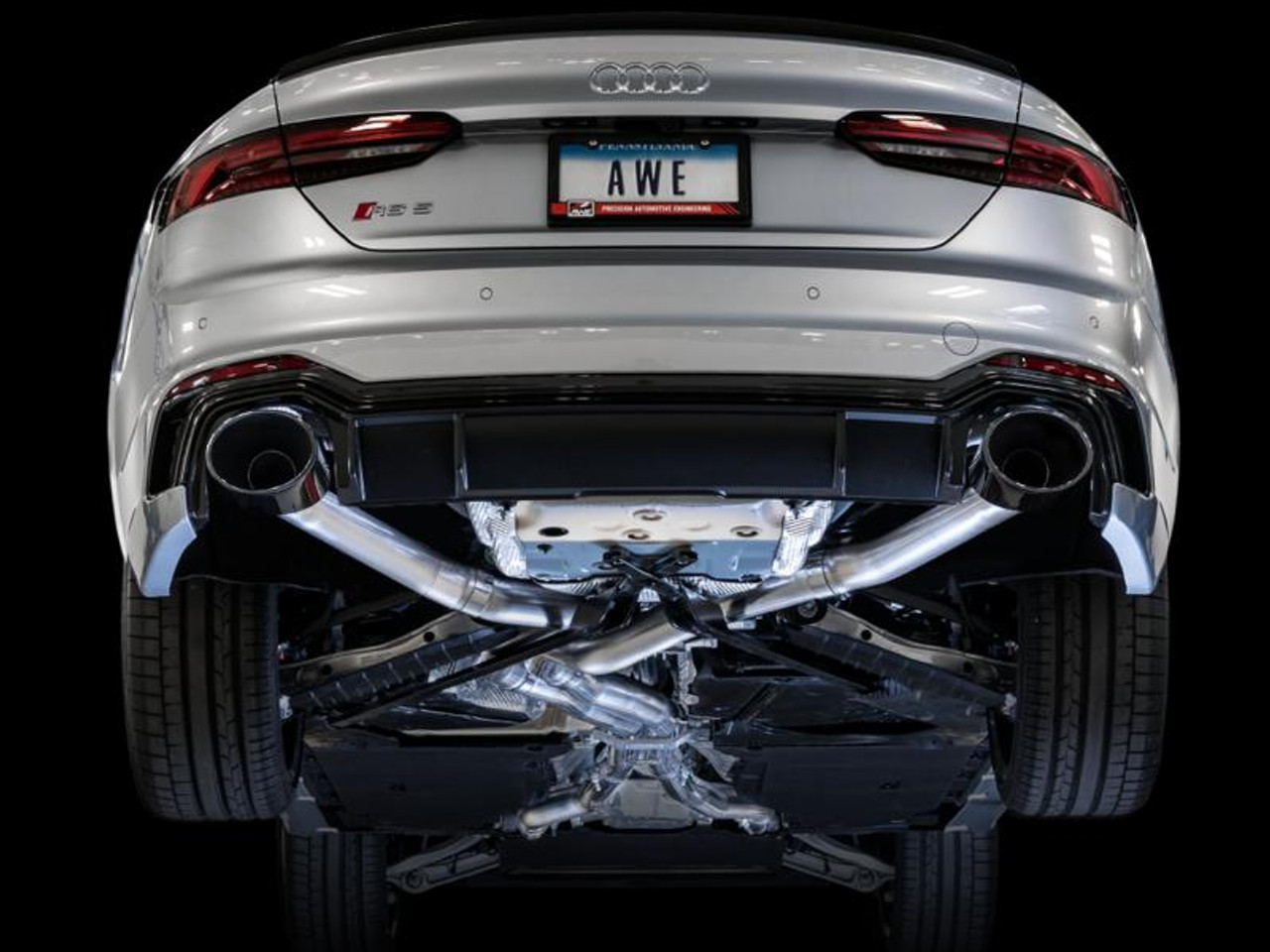 Awe Tuning AWE Tuning Audi B9 RS5 Coupe 2.9L Track Edition Exhaust - Diamond Black RS-Style Tips - 3015-33110