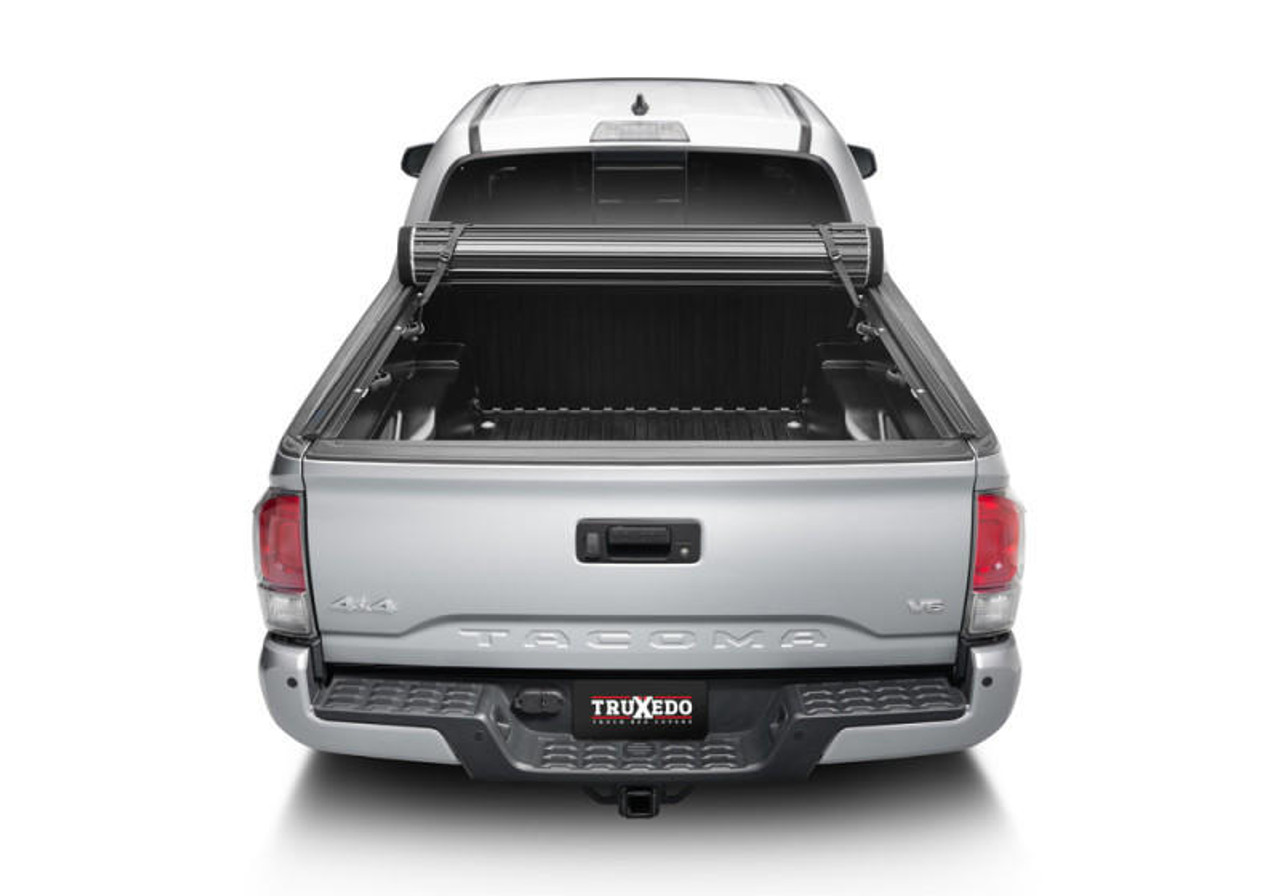 Truxedo 2022 Toyota Tundra 5ft 6in Sentry Bed Cover - Without Deck Rail System - 1563901