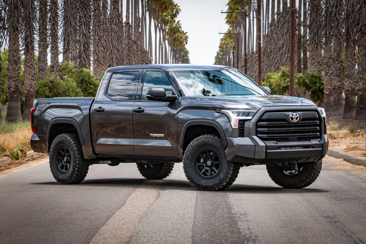 ICON 2022+ Toyota Tundra 0-1in Rear 3.0 Series Shocks VS CDCV RR - Pair - 57845CP Photo - lifestyle view