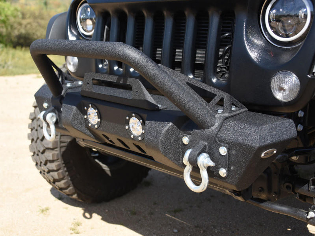  DV8 Offroad 07-18 Jeep Wrangler JK/JL FS-11 Stubby Mid Length Steel Front Bumper w/ Winch Plate - FBSHTB-11 