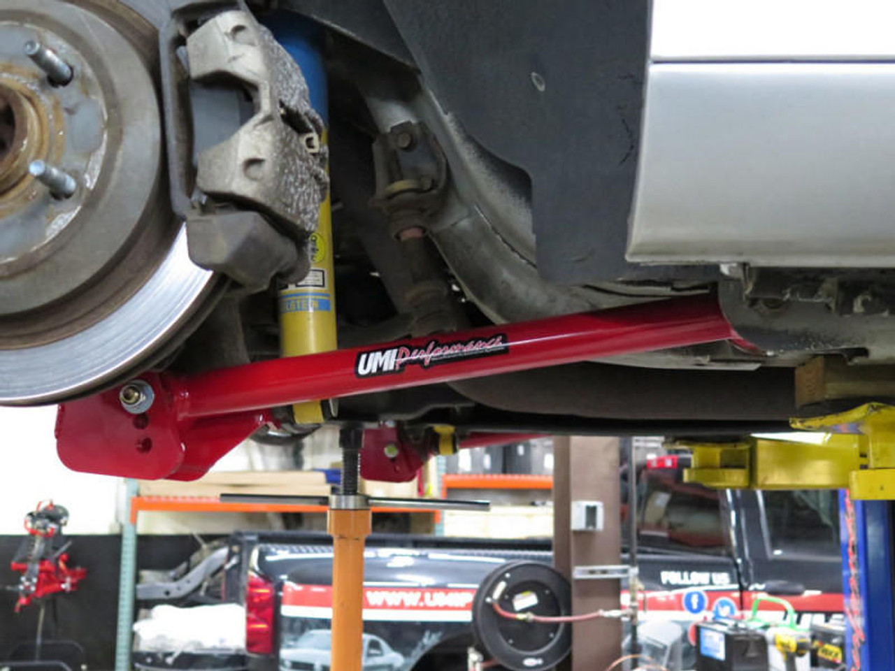  UMI Performance 82-02 GM F-Body Tubular Non-Adjustable Lower Control Arms - 2015-B 