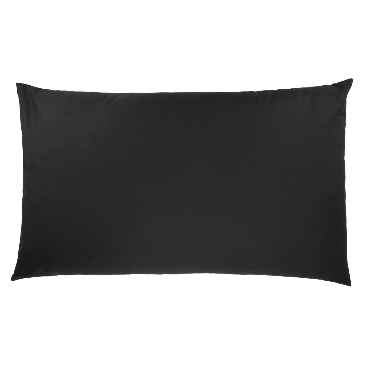 the black pillow
