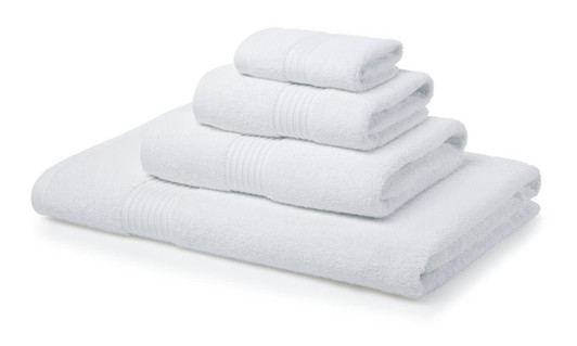 4 Piece White Towel Bale 700GSM - 2 Hand Towels, 2 Bath Towels 4 Piece White Towel Bale 700GSM - 2 Hand Towels, 2 Bath Towels