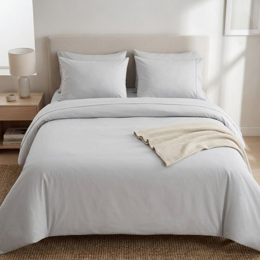 white-microfibre-bedding-set-on-bed-showing-smooth-easy-care-finish