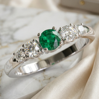 emerald and diamond ring
