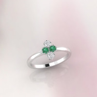 emerald and diamond ring
