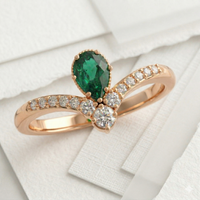 emerald ring