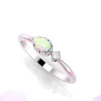 high quality opal and white diamond ring
