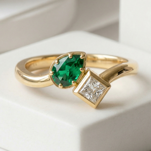 emerald ring