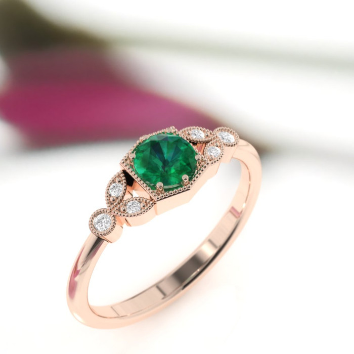 emerald ring