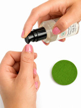 HoneyBee Gardens Nail Polish Remover Gel – additional product angle
