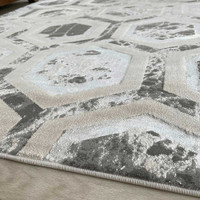 Aurora AU12 Crystal Rug Metallic Silver