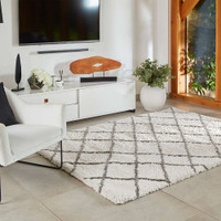 Origins Artisan Diamond White Grey Moroccan Rug