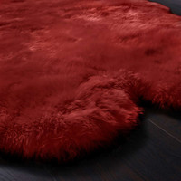 Origins Genuine Sheepskin Berry Rug