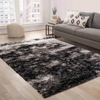 dark grey shaggy rug in a living room