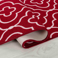 quatrefoil red doormat folded
