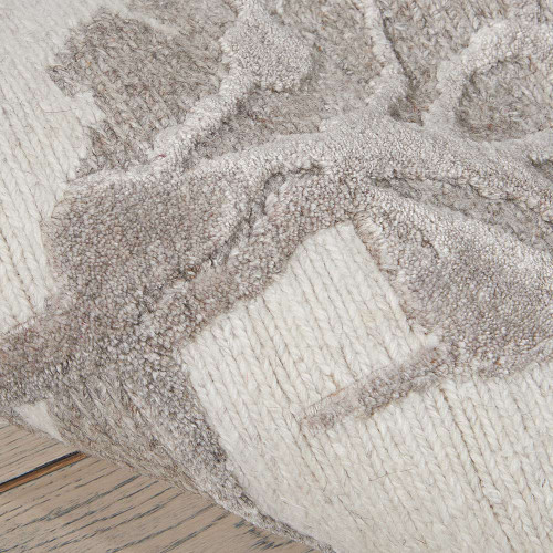 Divine Rug Ivory DIV06