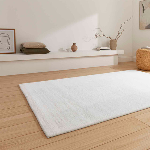 Snug Rug White Luxuriously Soft Plain Rug