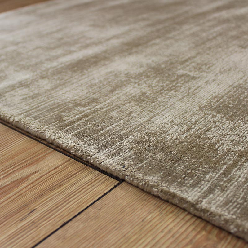 Blade Golden Rugs