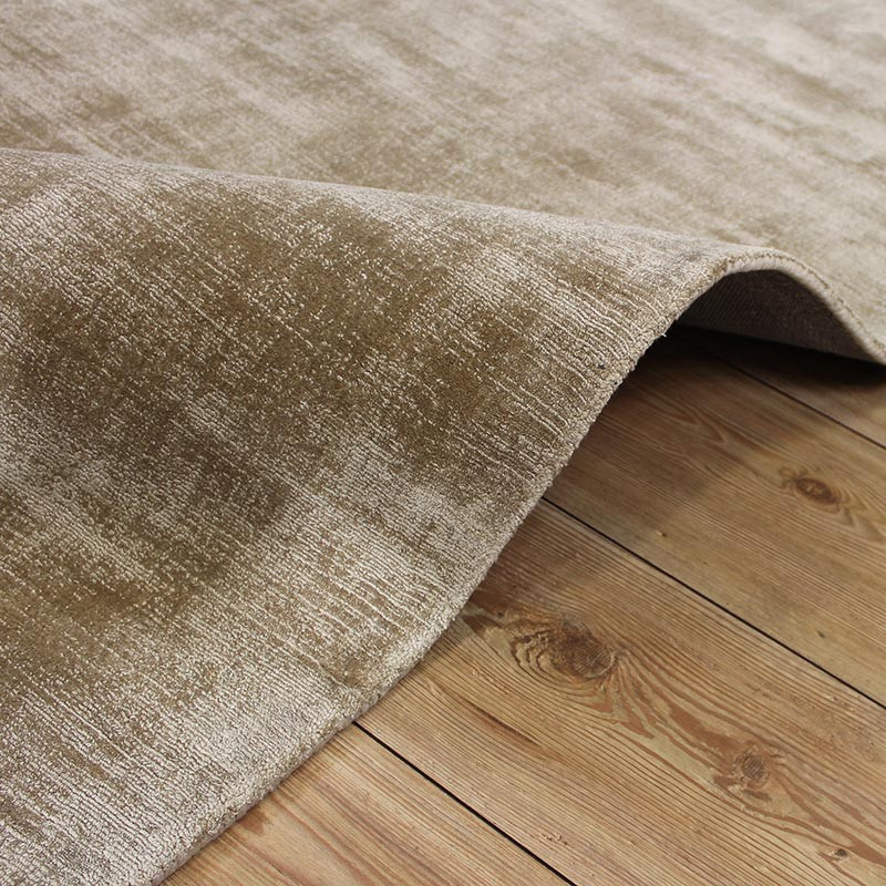 Blade Golden Rugs