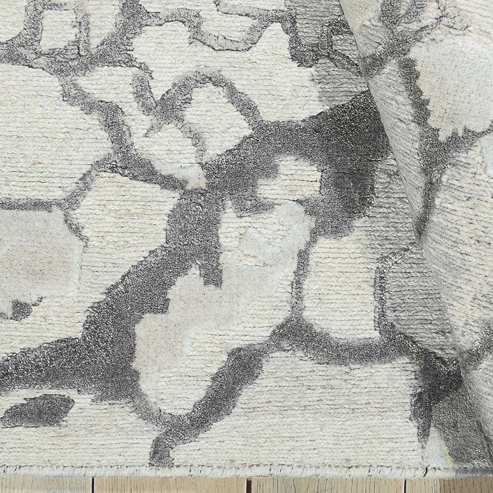 Divine Rug Ivory DIV06