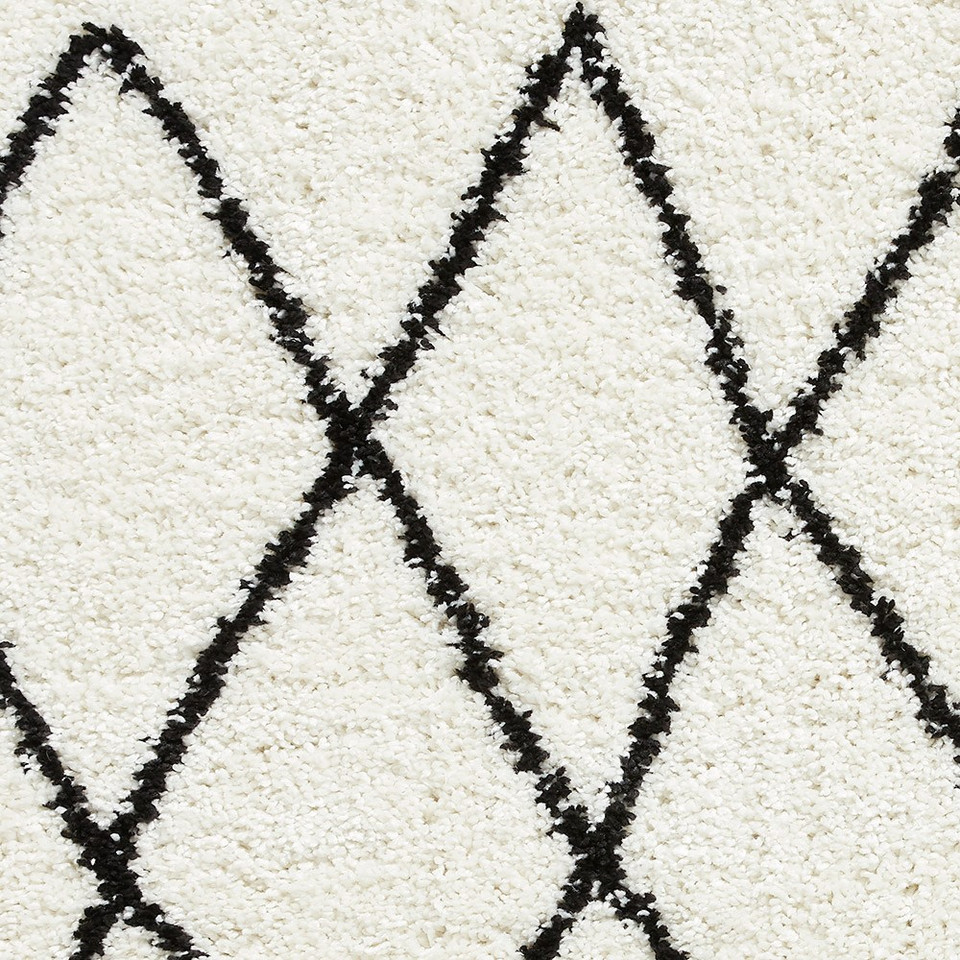 Boho 8280 White Black Berber Shaggy Moroccan Rug