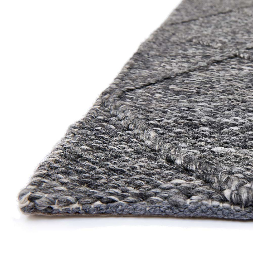 Katherine Carnaby Coast Diamond 01 Charcoal Rug