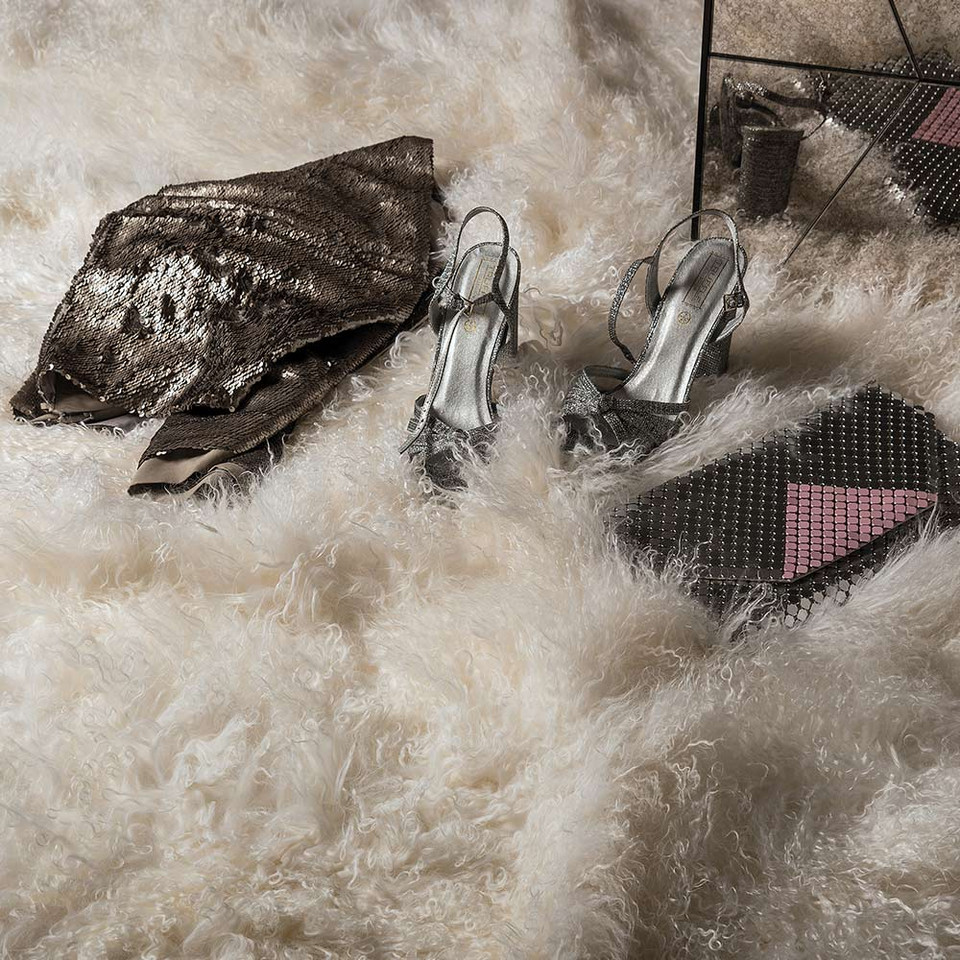 Katherine Carnaby Mantra Pearl Rug