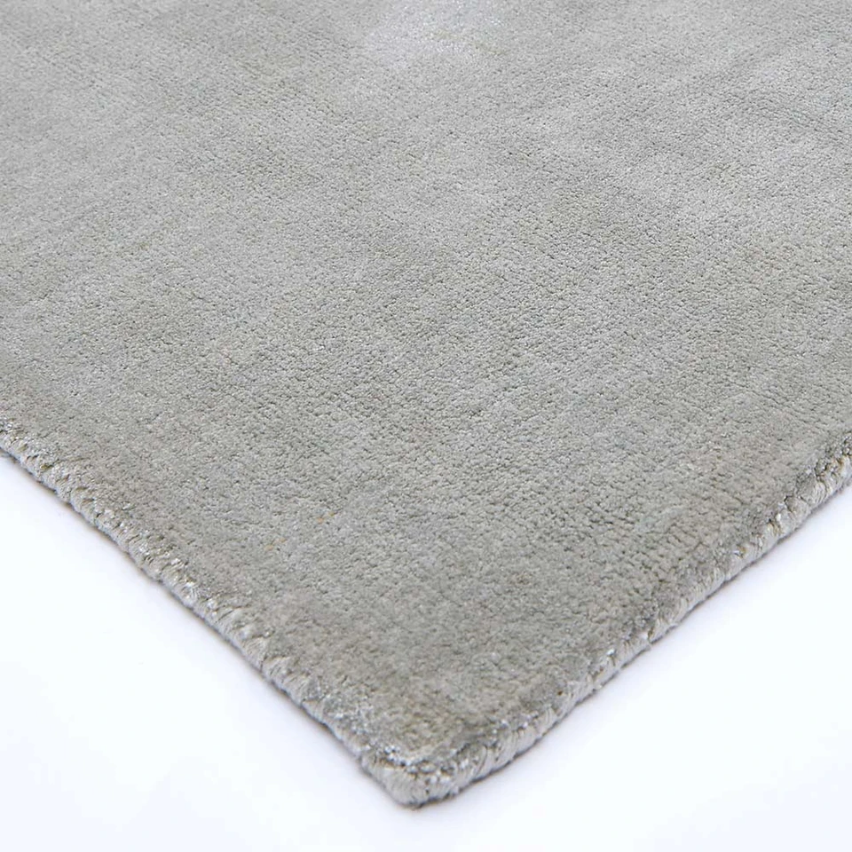 Katherine Carnaby Chrome Silver Rug