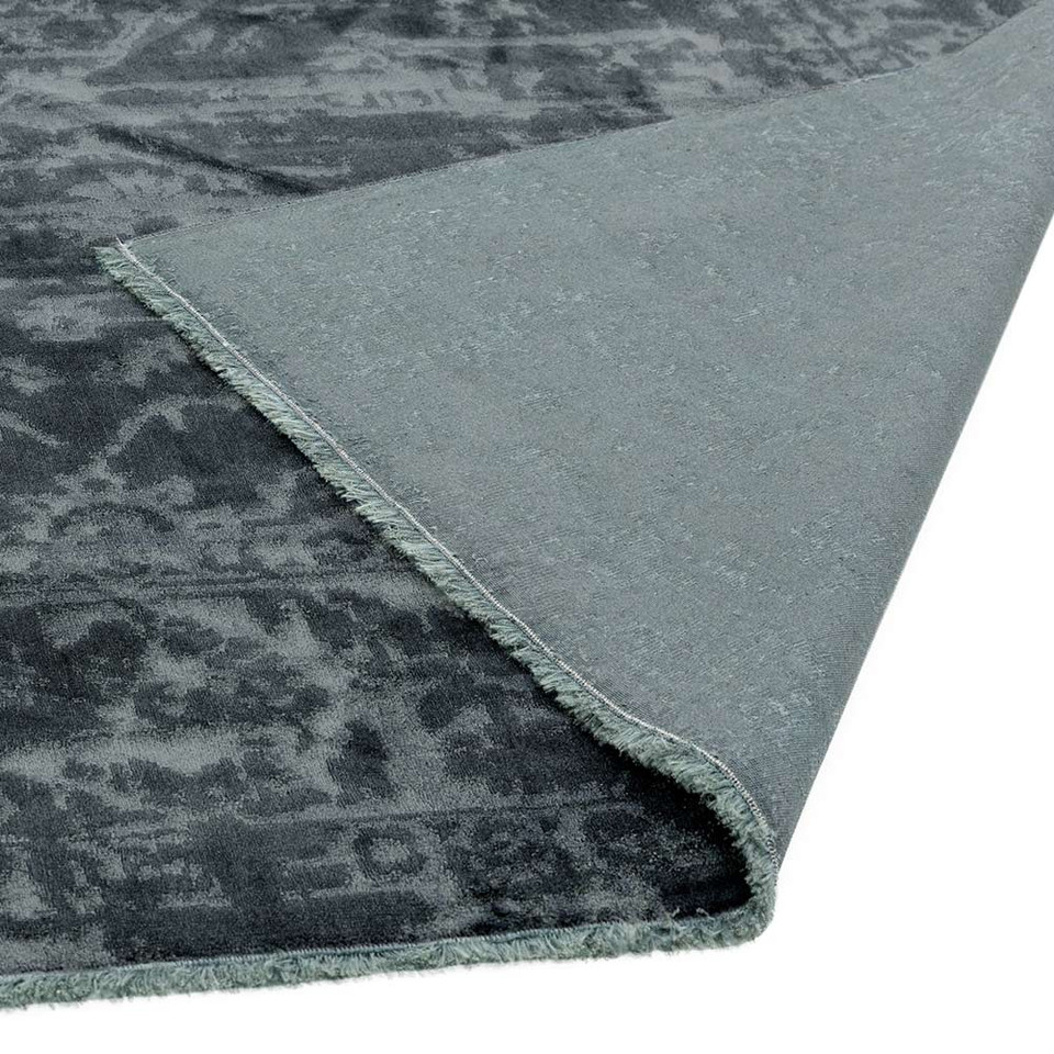 Zehraya ZE07 Charcoal Abstract Classic Plain Rug