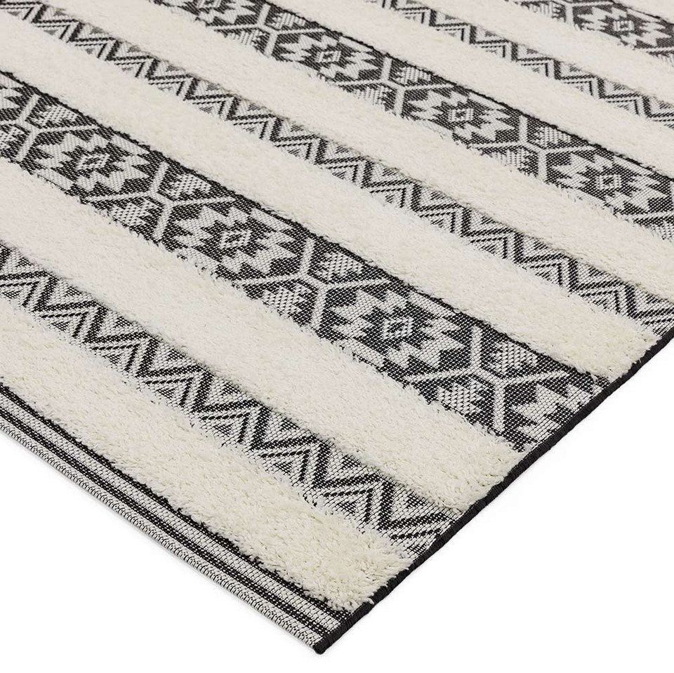 Monty Rug Black Cream Stripe MN03