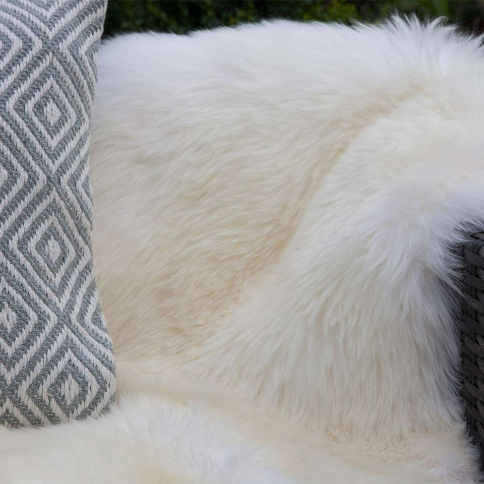 Origins Genuine Sheepskin Natural White Rug